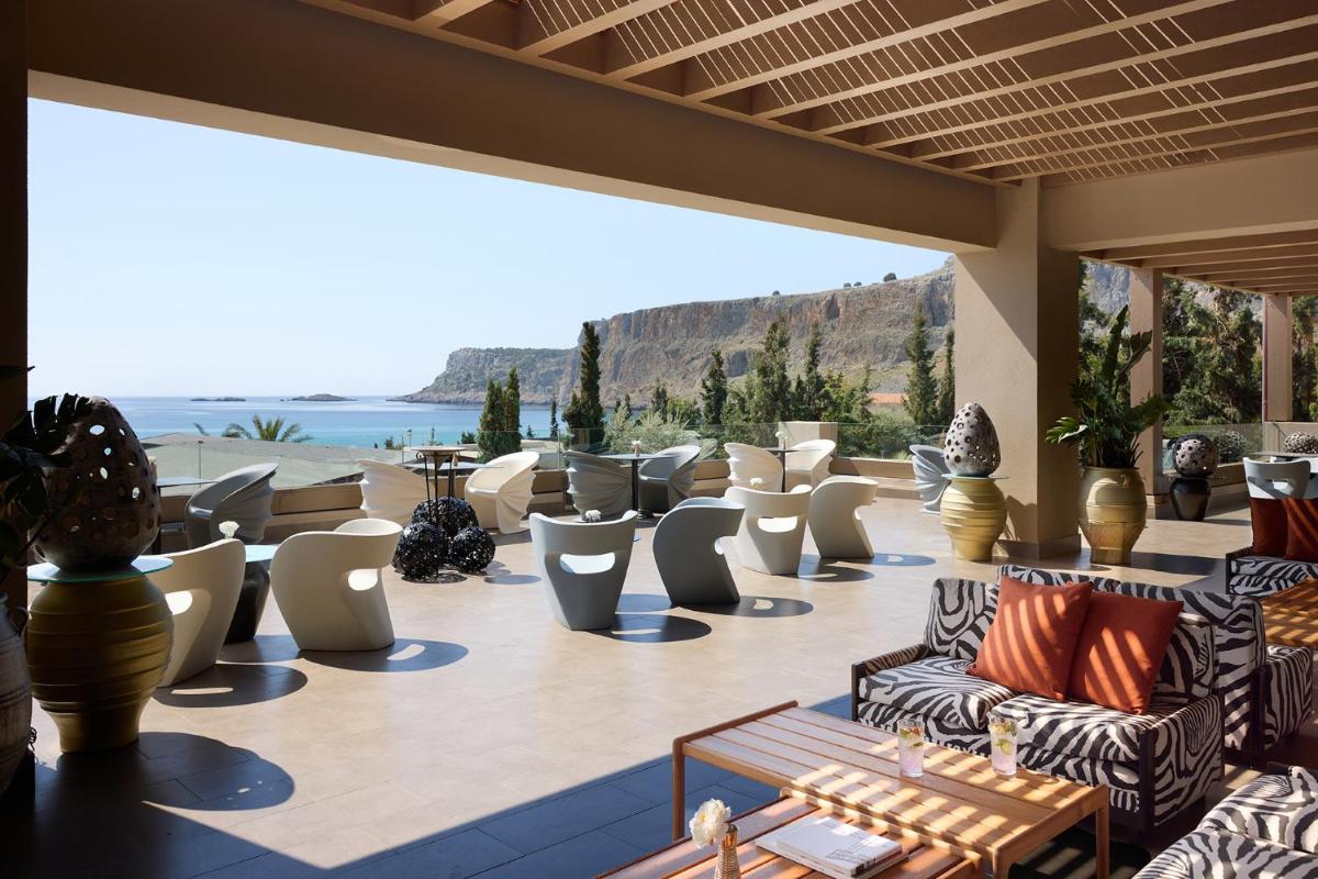 Aquagrand Artistic Luxury Beach Resort - Adults Only