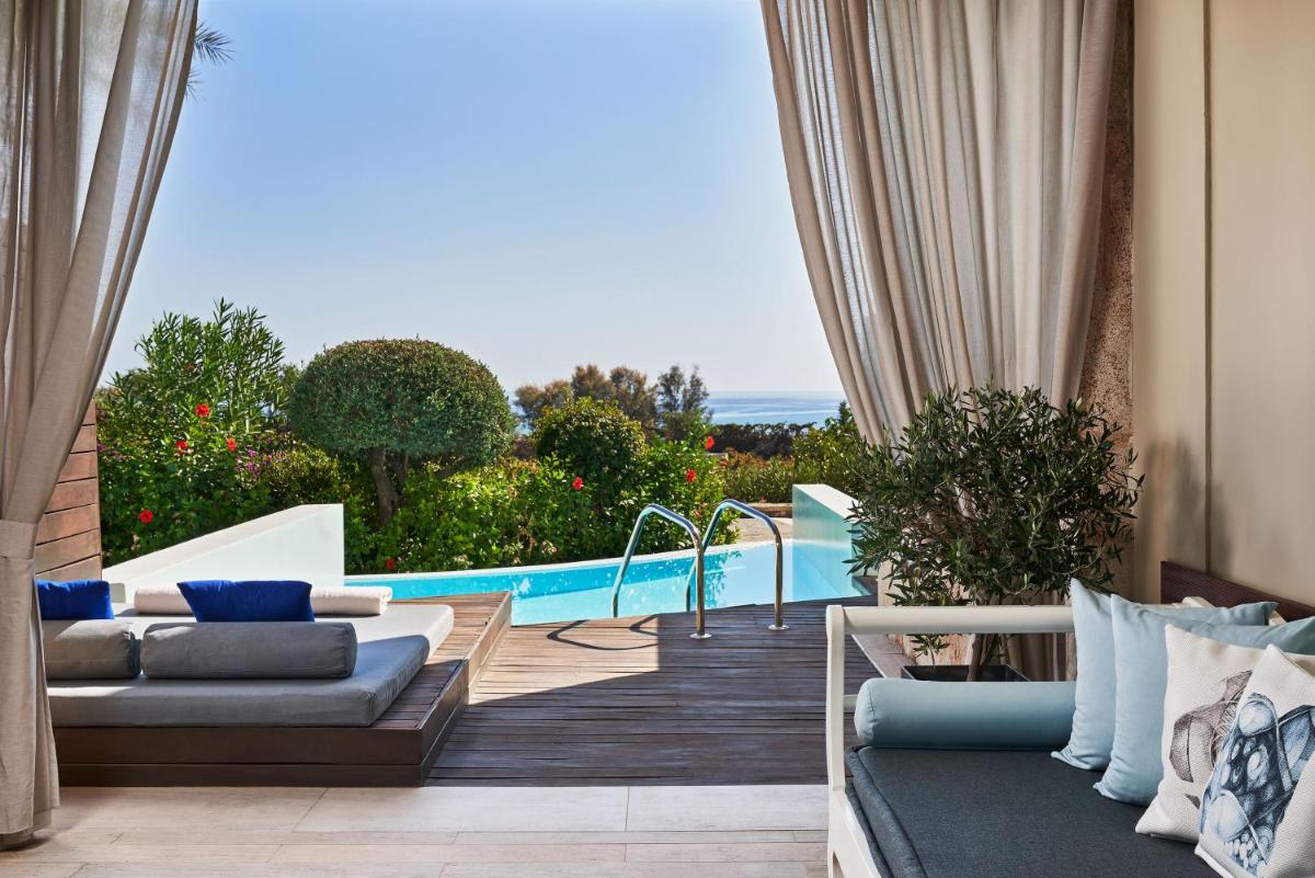 Aquagrand Artistic Luxury Beach Resort - Adults Only