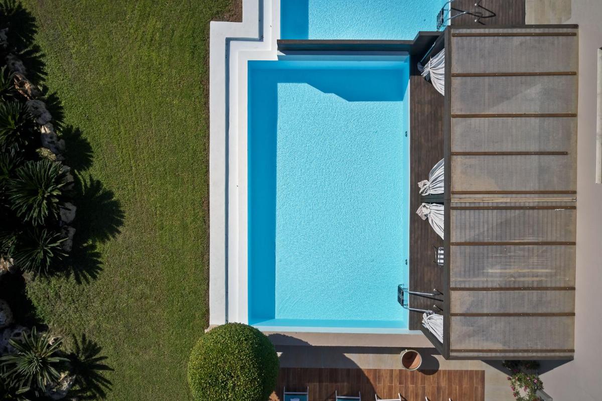 Aquagrand Artistic Luxury Beach Resort - Adults Only