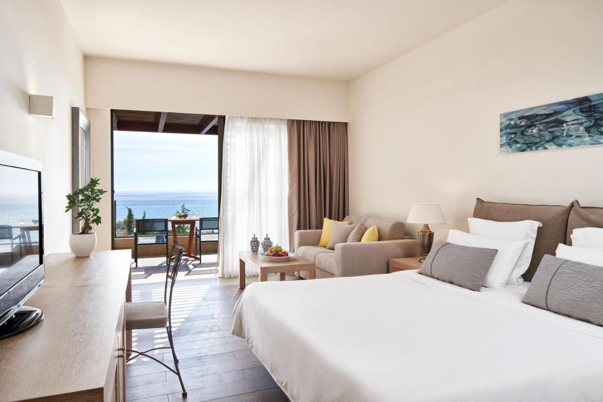 Aquagrand Artistic Luxury Beach Resort - Adults Only