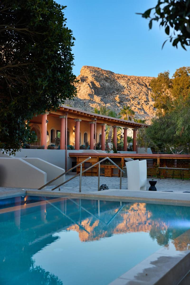 Aquagrand Artistic Luxury Beach Resort - Adults Only