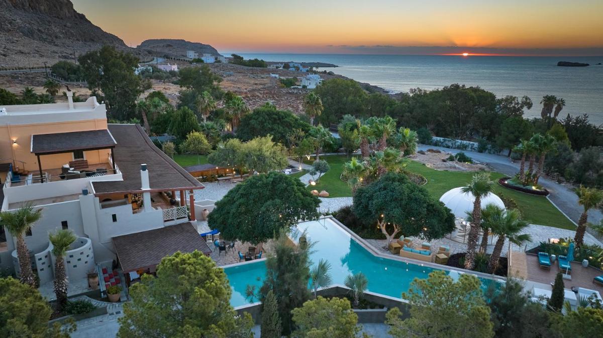 Aquagrand Artistic Luxury Beach Resort - Adults Only