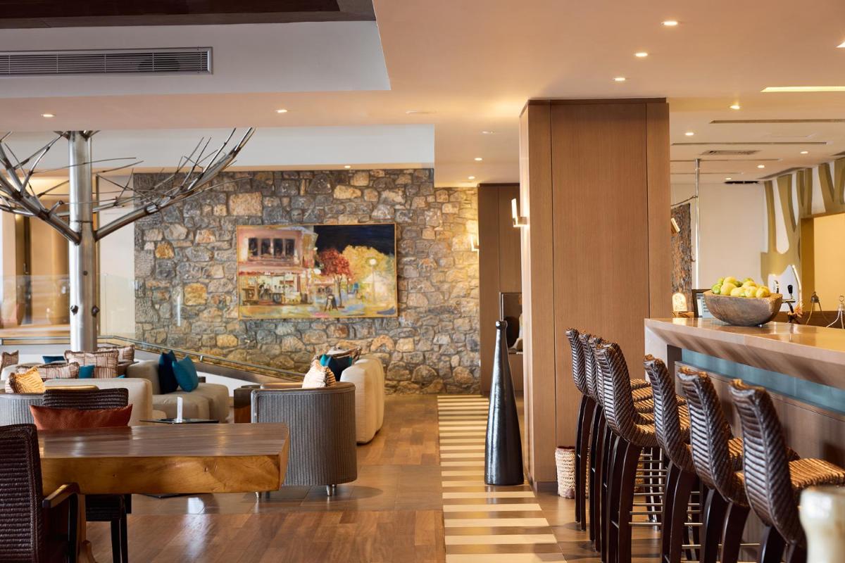 Aquagrand Artistic Luxury Beach Resort - Adults Only