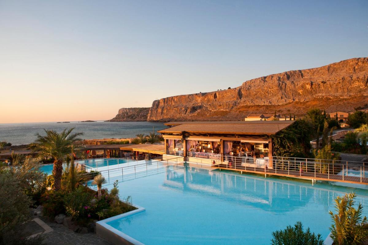 Aquagrand Artistic Luxury Beach Resort - Adults Only