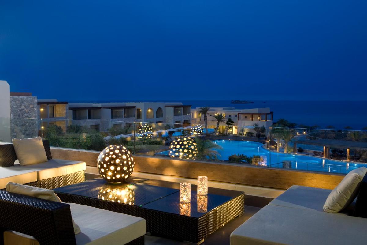 Aquagrand Artistic Luxury Beach Resort - Adults Only