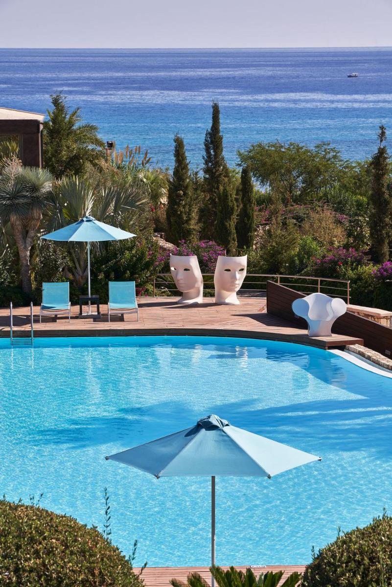 Aquagrand Artistic Luxury Beach Resort - Adults Only