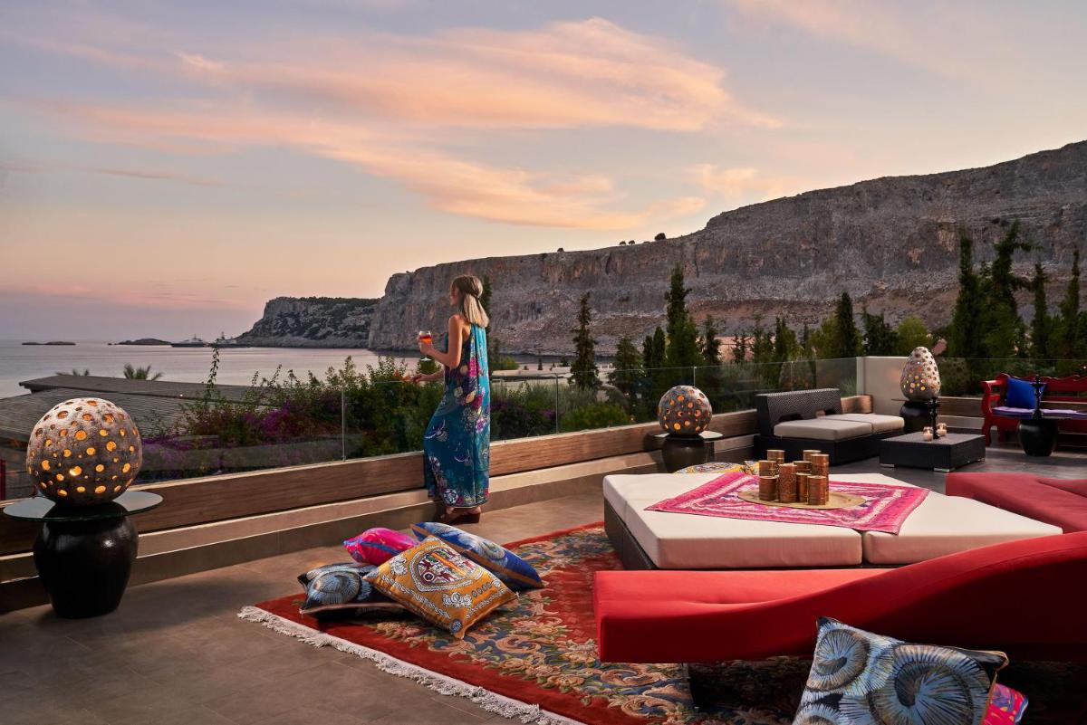 Aquagrand Artistic Luxury Beach Resort - Adults Only