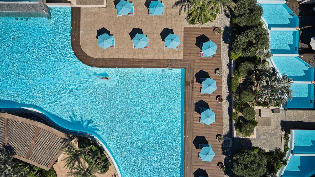 Aquagrand Artistic Luxury Beach Resort - Adults Only