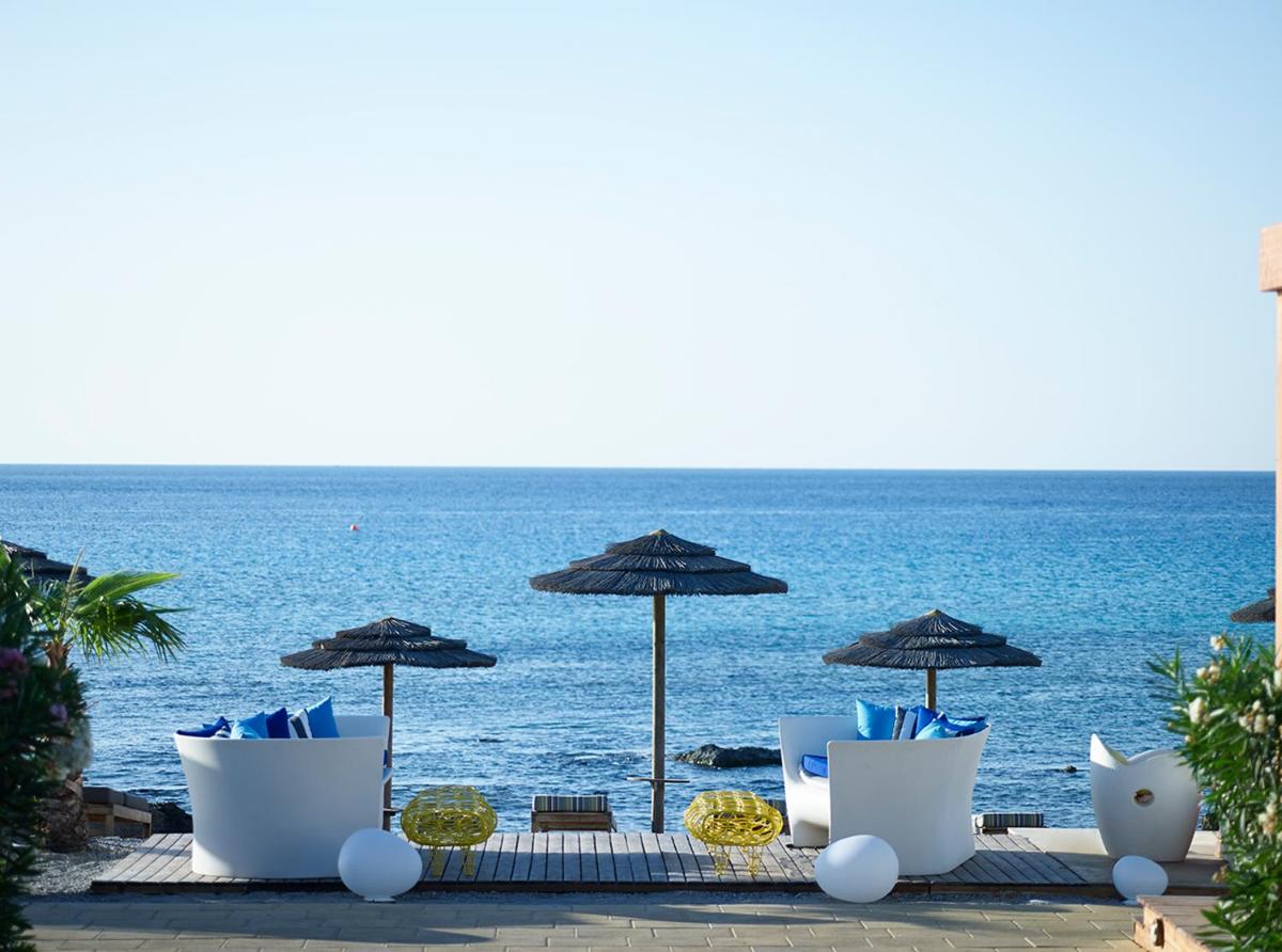Aquagrand Artistic Luxury Beach Resort - Adults Only
