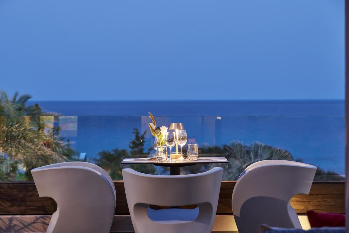 Aquagrand Artistic Luxury Beach Resort - Adults Only