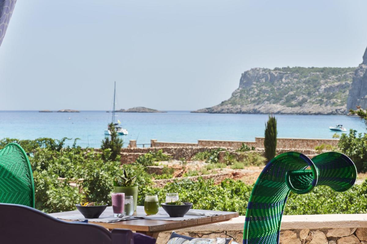 Aquagrand Artistic Luxury Beach Resort - Adults Only