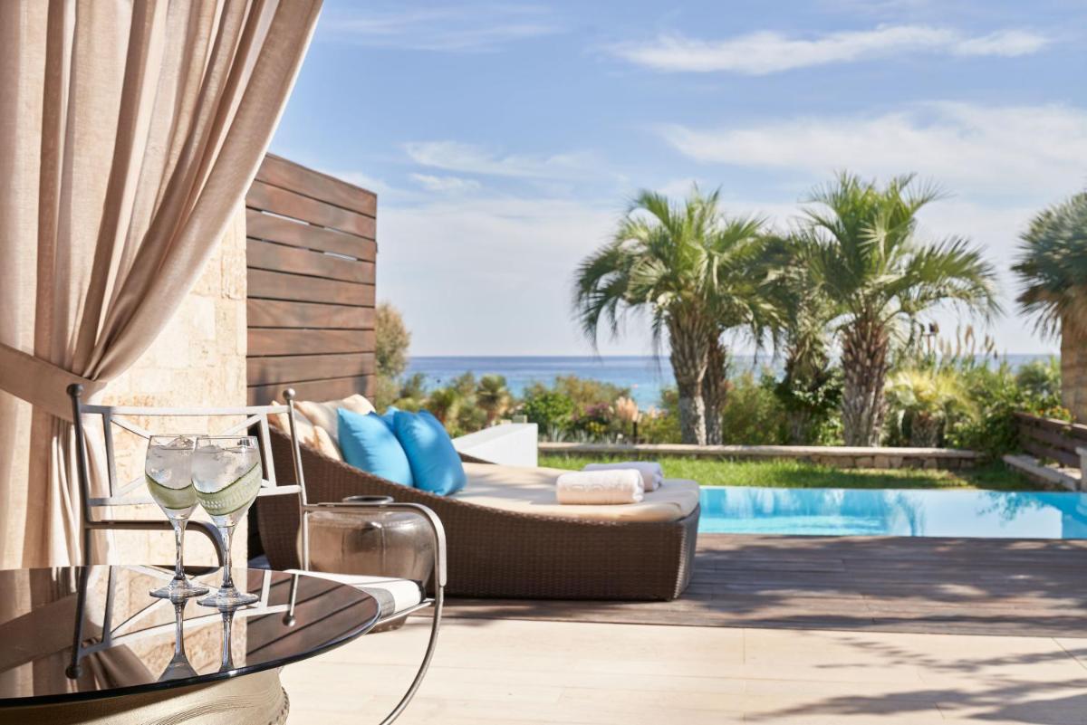Aquagrand Artistic Luxury Beach Resort - Adults Only