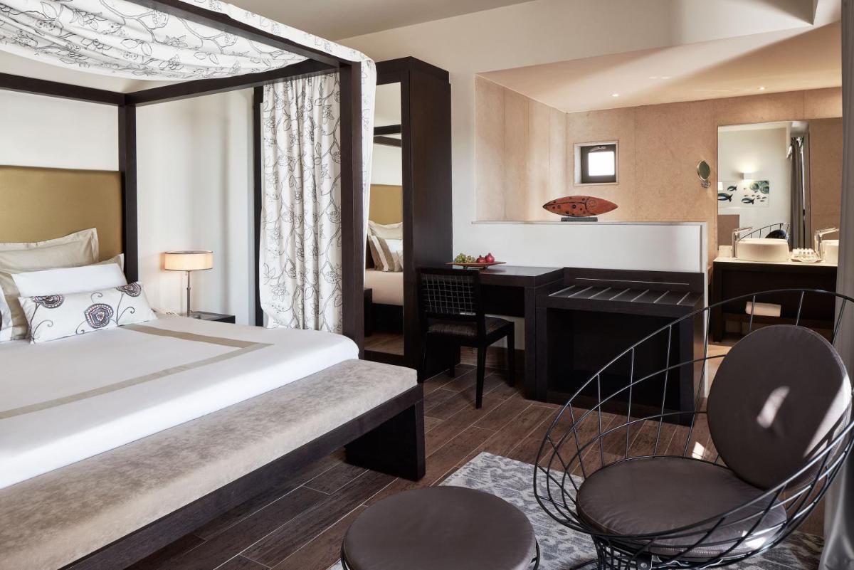Aquagrand Artistic Luxury Beach Resort - Adults Only