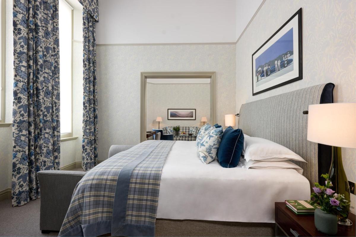 The Balmoral Hotel