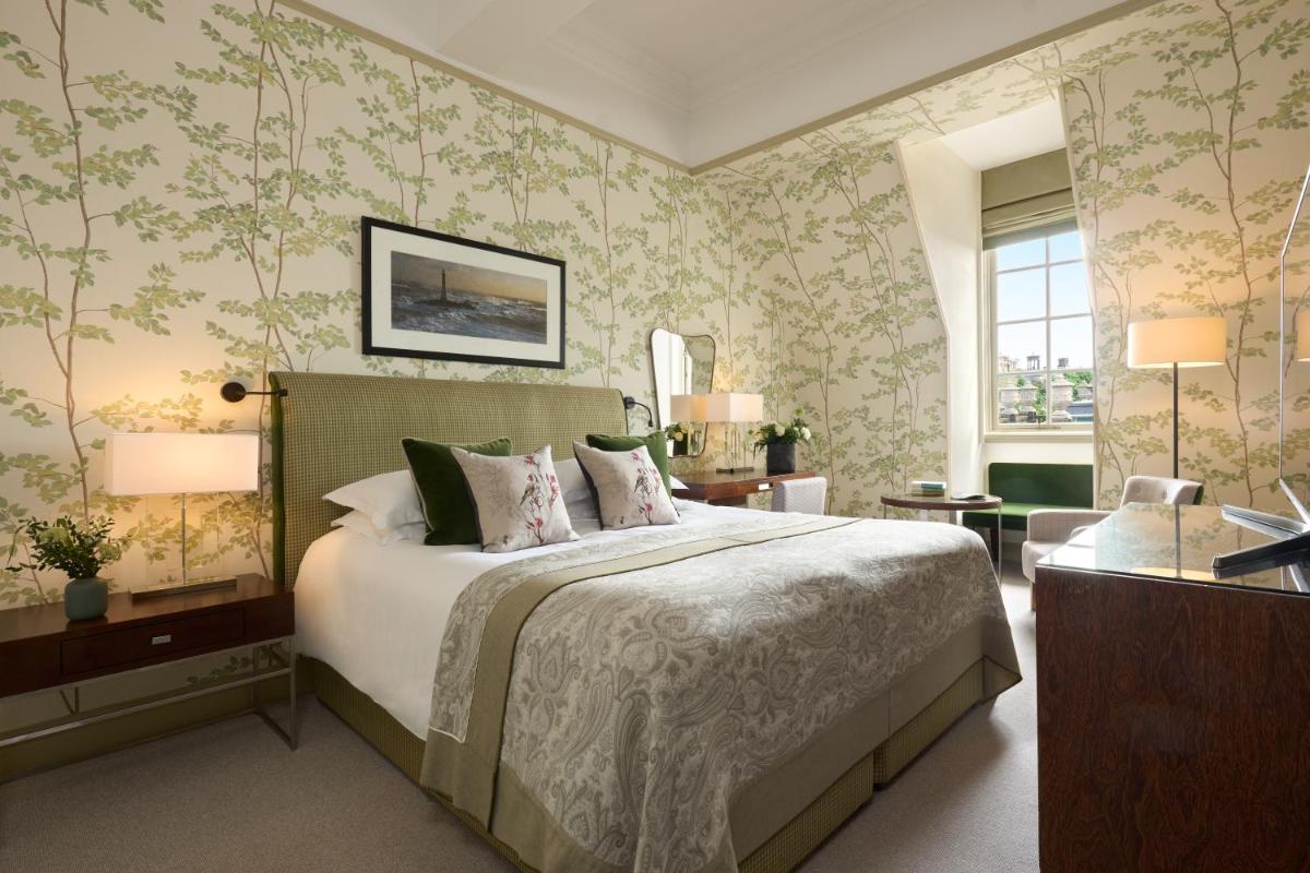 The Balmoral Hotel