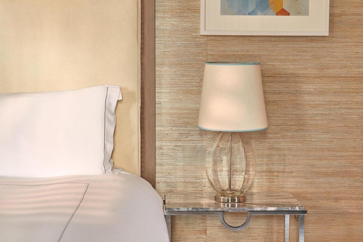 The Berkeley, Maybourne