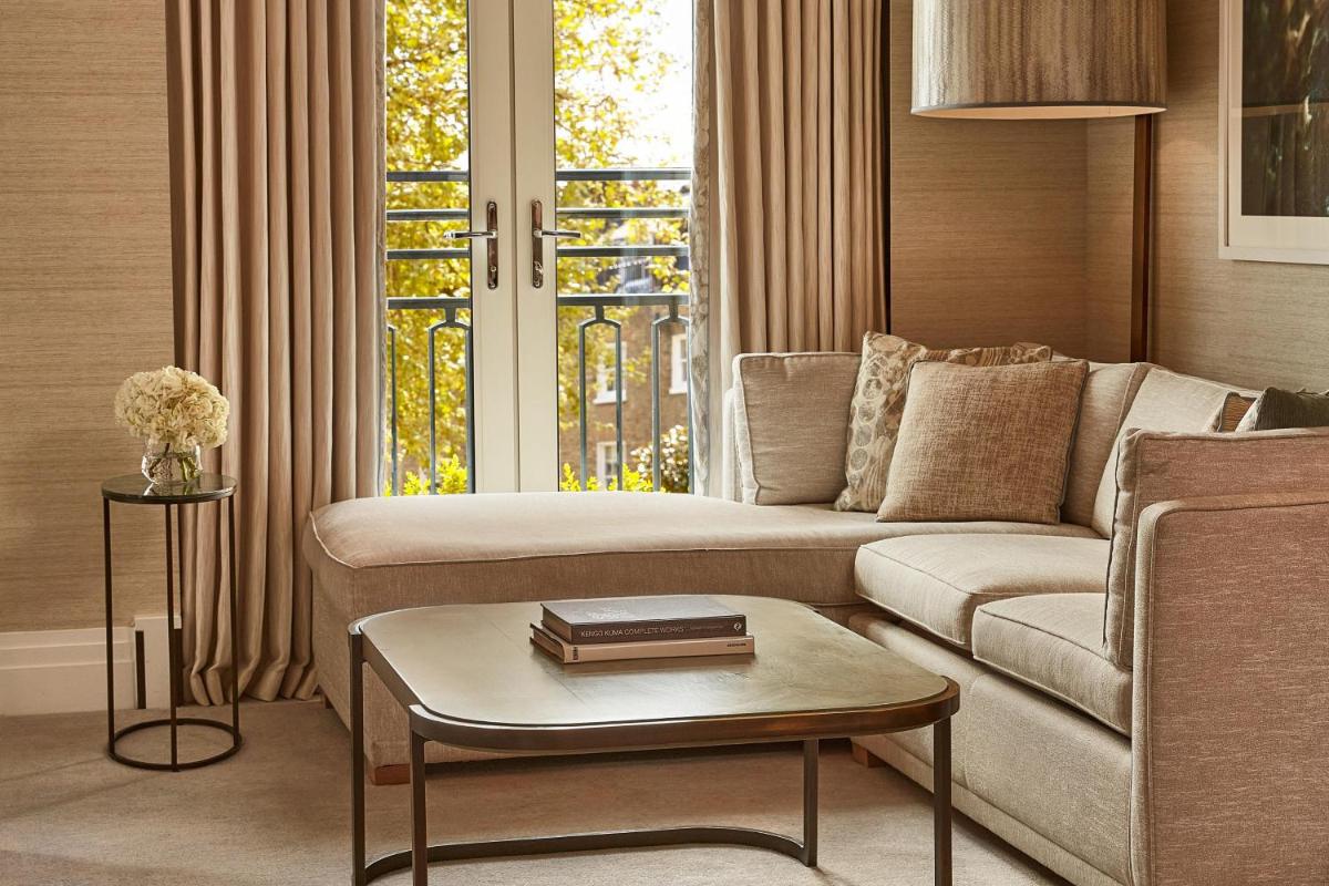 The Berkeley, Maybourne