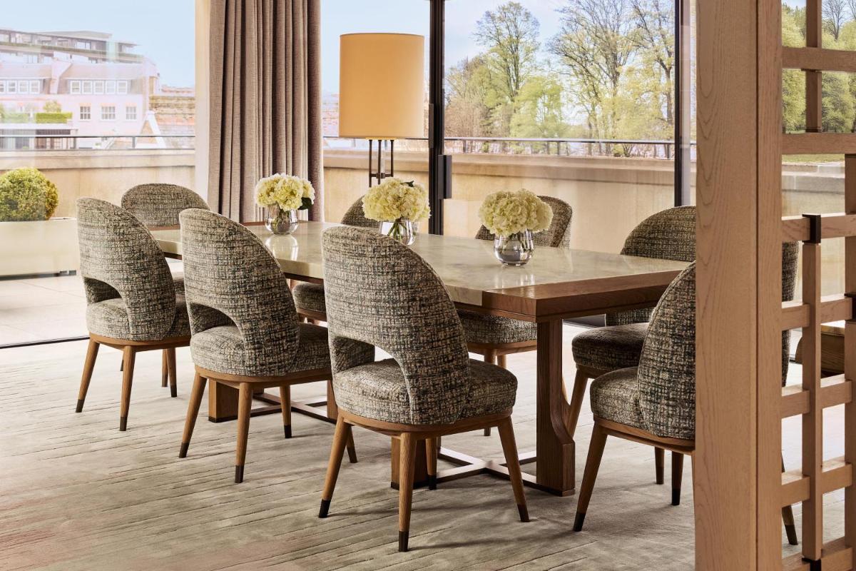 The Berkeley, Maybourne