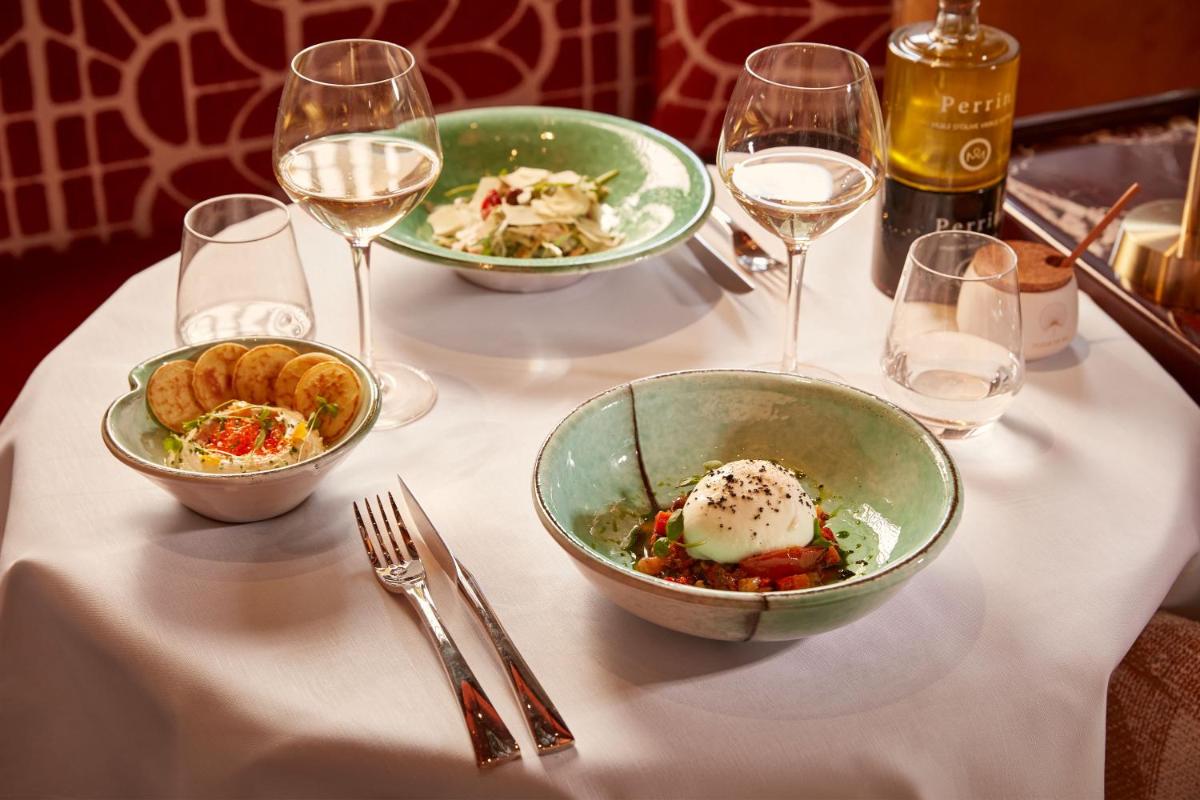 The Berkeley, Maybourne