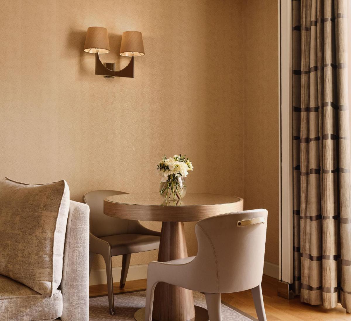 The Berkeley, Maybourne