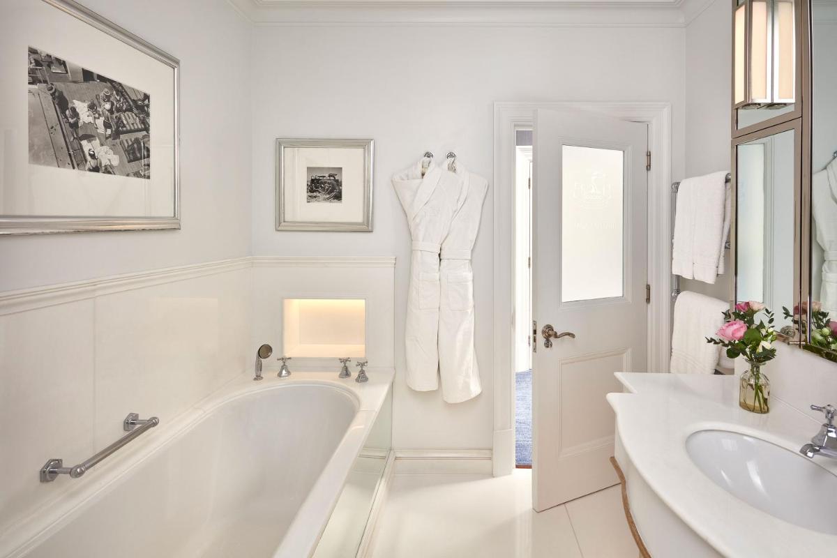 The Connaught, Maybourne