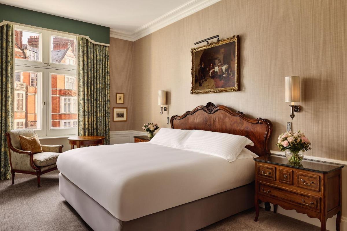 The Connaught, Maybourne