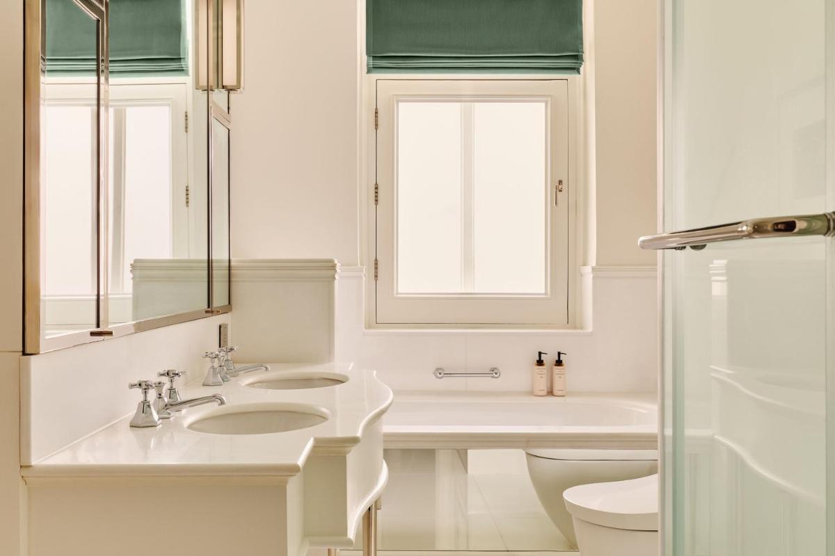 The Connaught, Maybourne