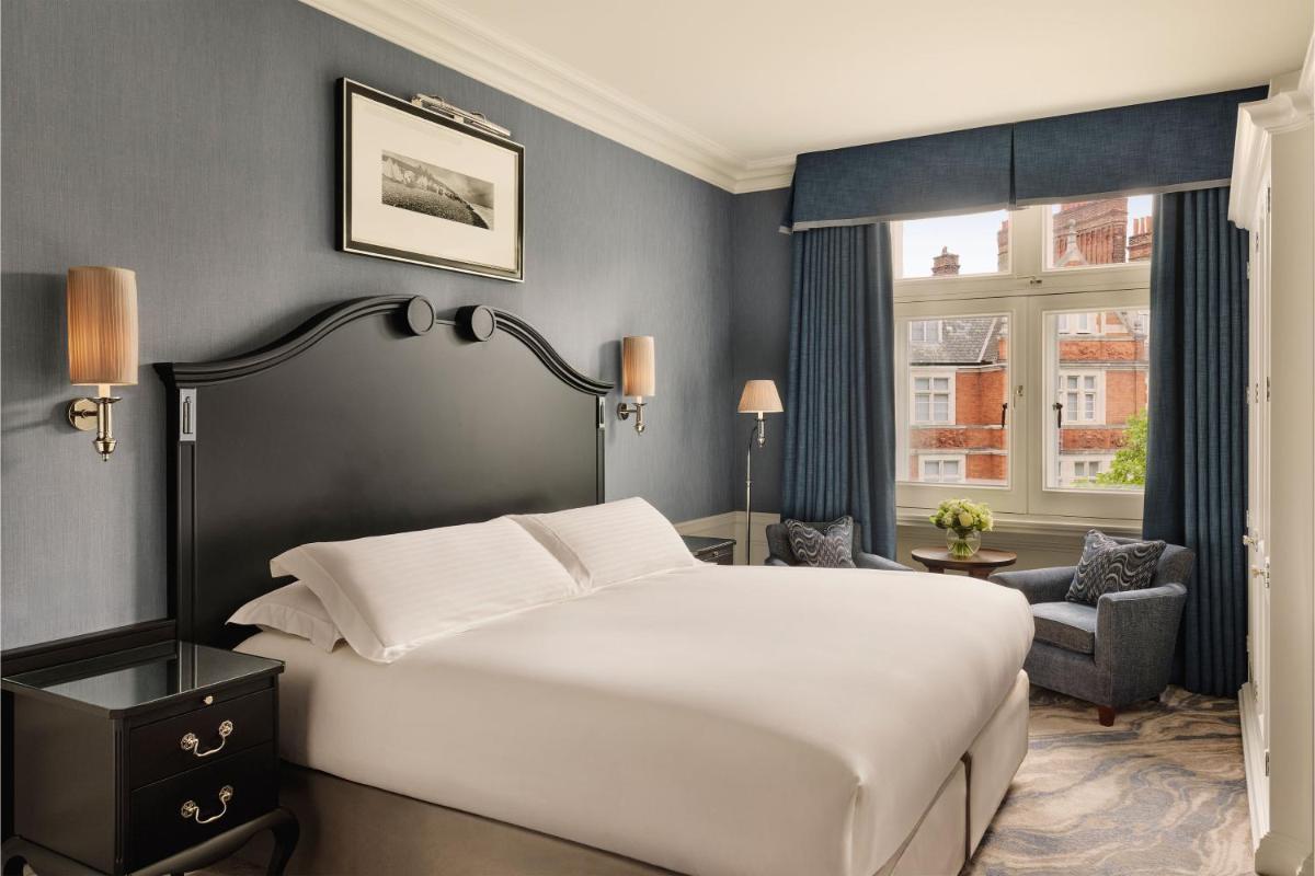 The Connaught, Maybourne