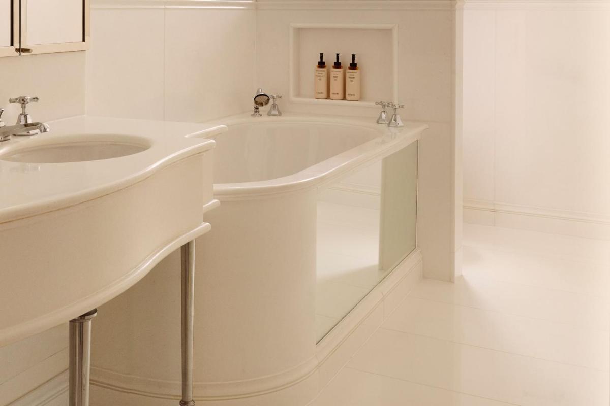 The Connaught, Maybourne