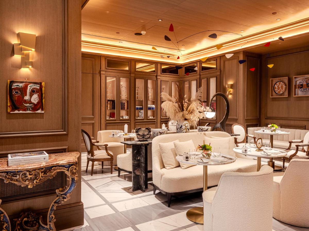 The Dolli at Acropolis, A Hotel to Live