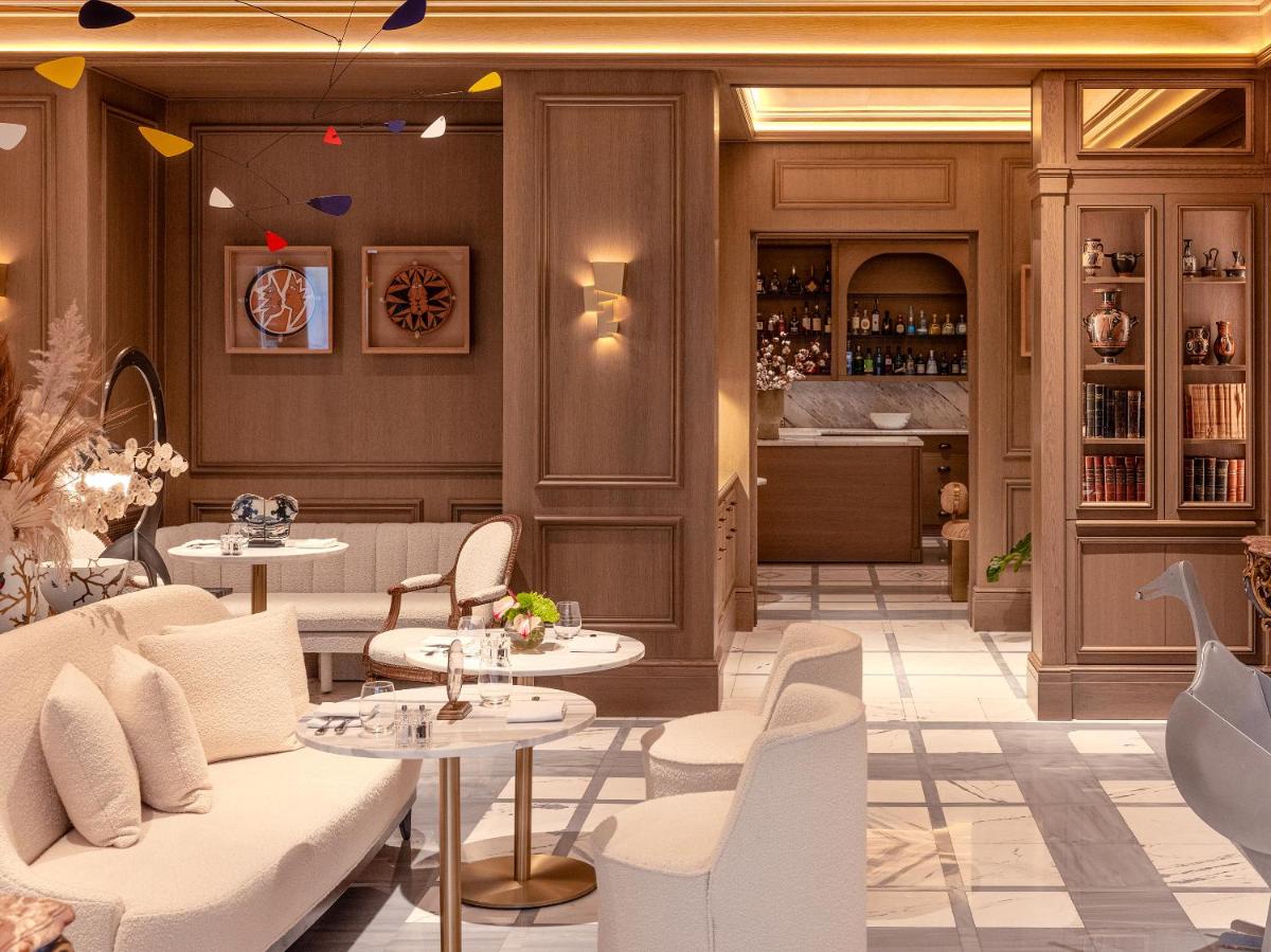 The Dolli at Acropolis, A Hotel to Live