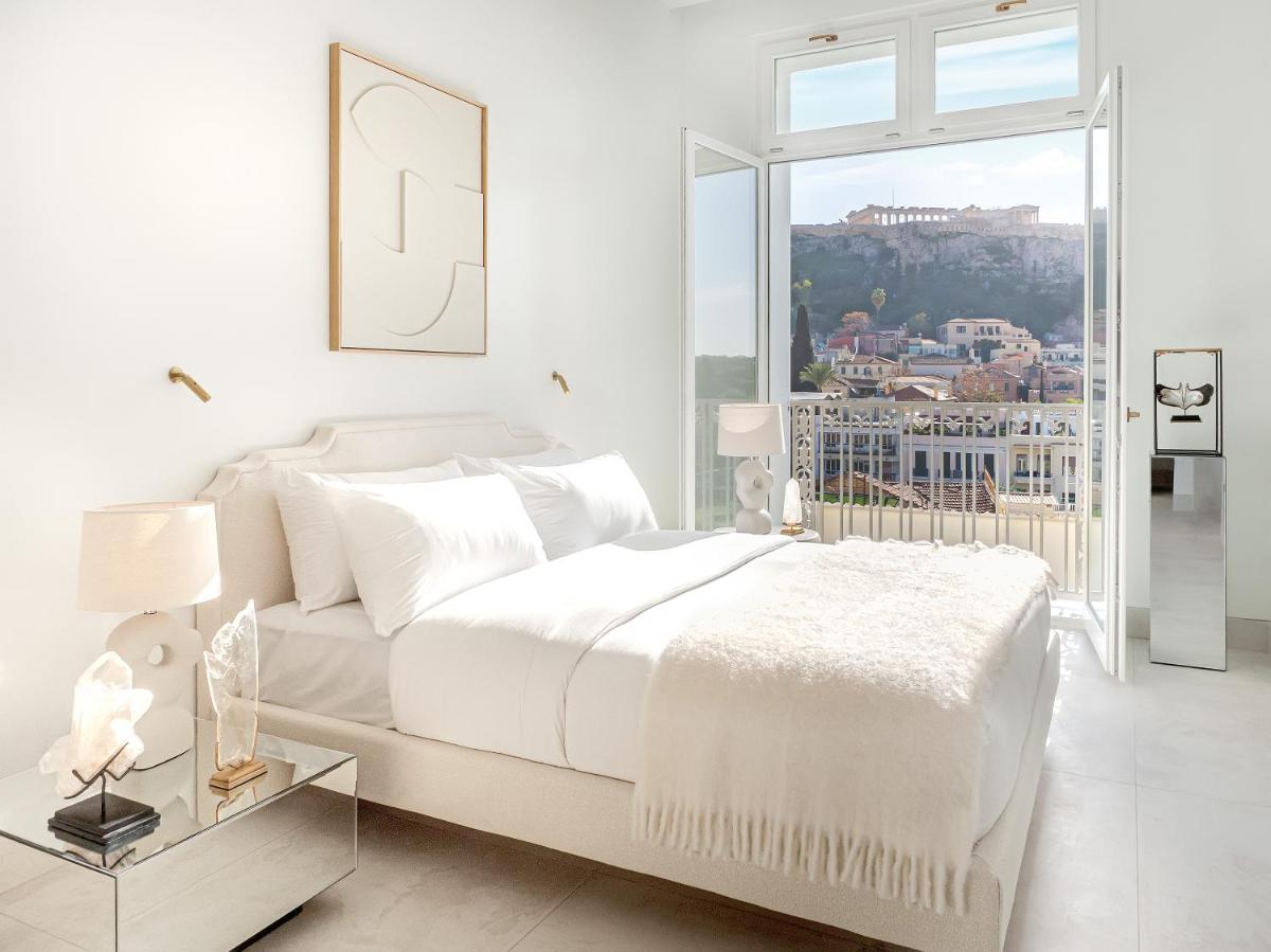 The Dolli at Acropolis, A Hotel to Live