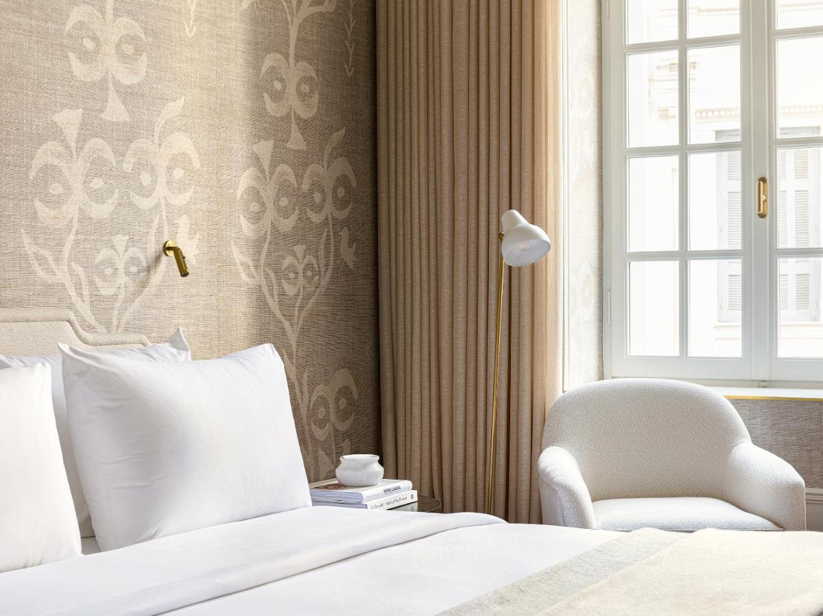 The Dolli at Acropolis, A Hotel to Live