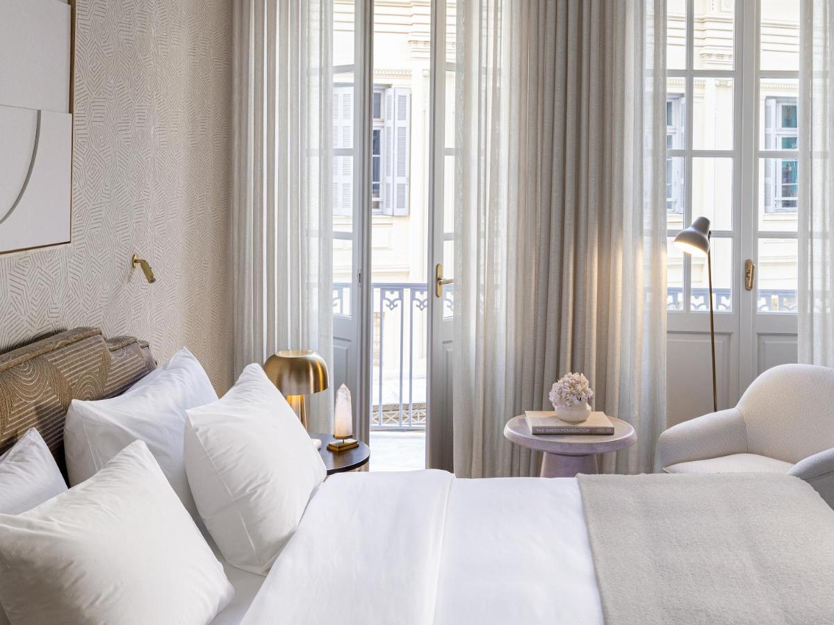 The Dolli at Acropolis, A Hotel to Live