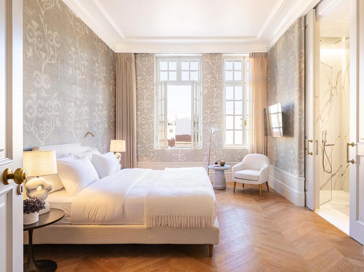 The Dolli at Acropolis, A Hotel to Live