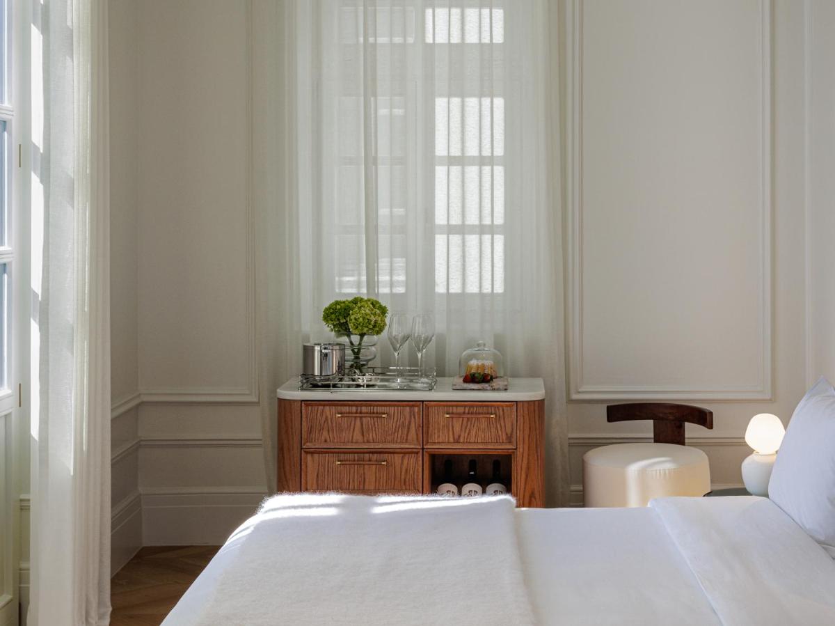 The Dolli at Acropolis, A Hotel to Live