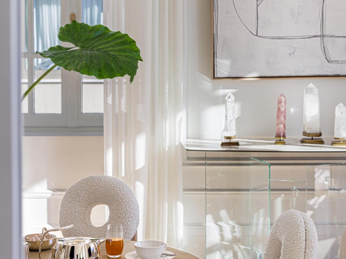 The Dolli at Acropolis, A Hotel to Live