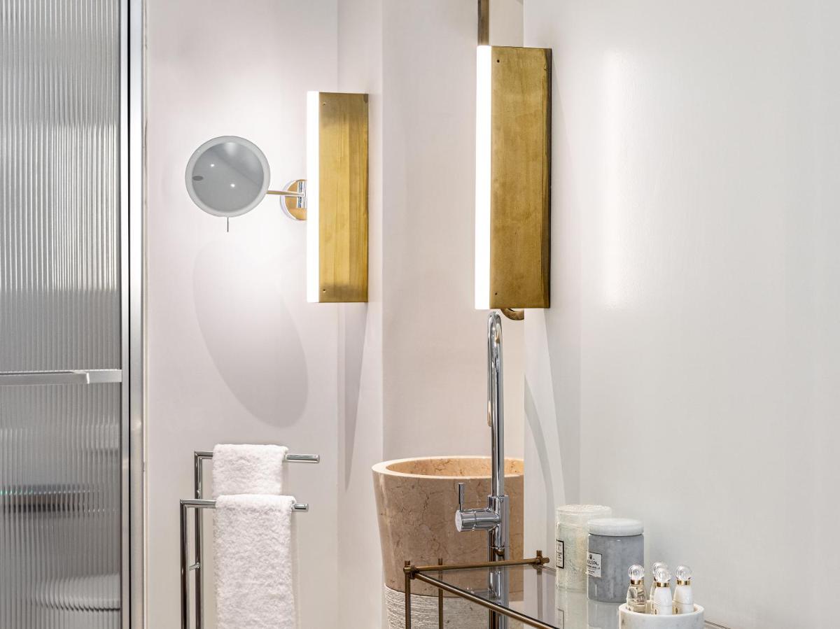 The Dolli at Acropolis, A Hotel to Live