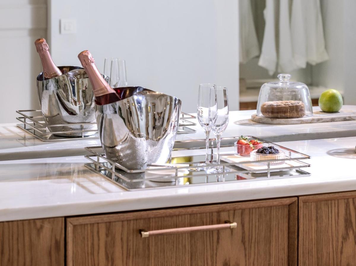 The Dolli at Acropolis, A Hotel to Live