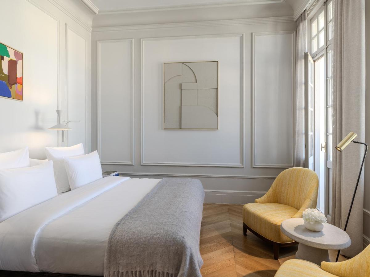 The Dolli at Acropolis, A Hotel to Live