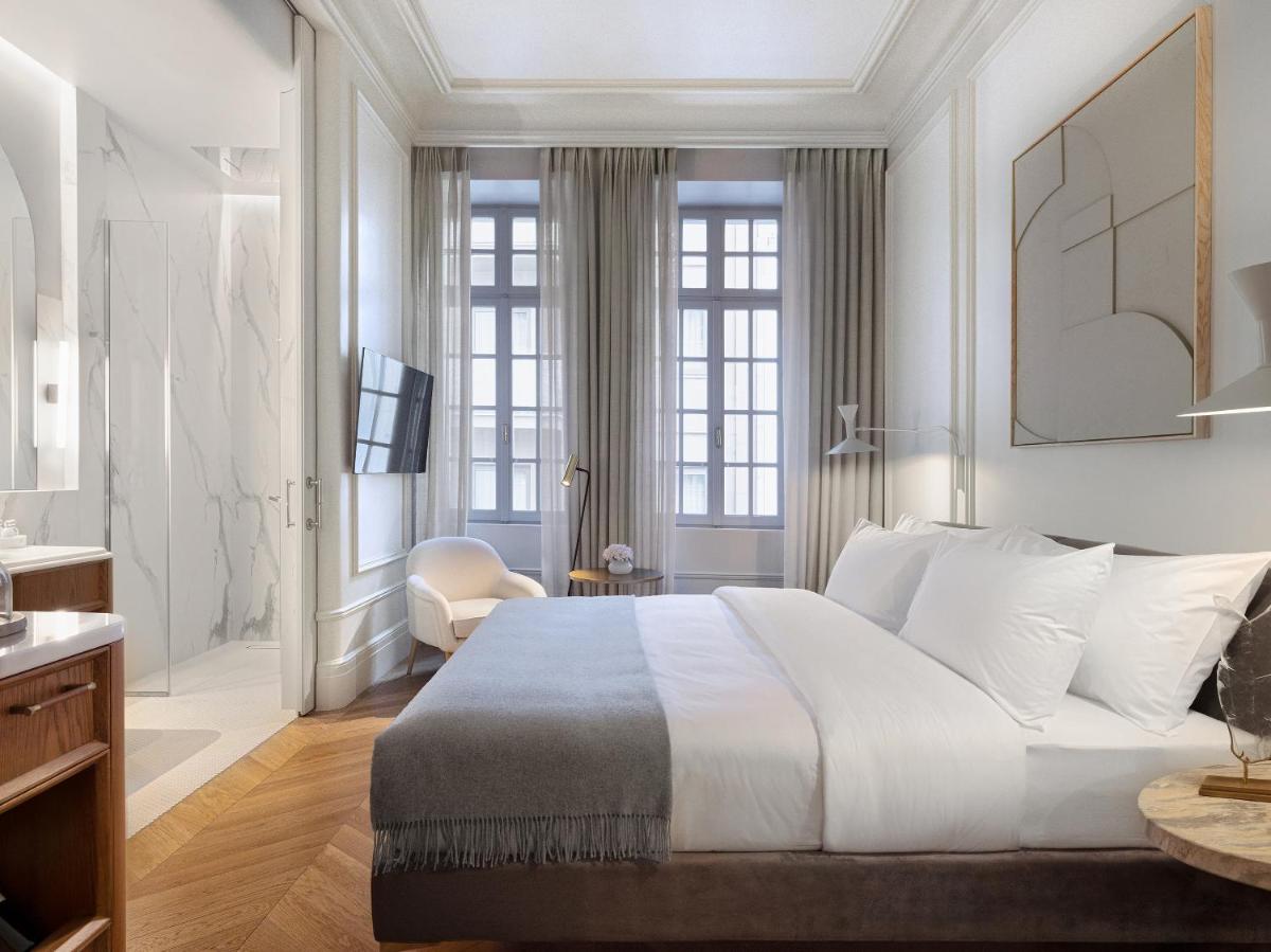THE DOLLI at Acropolis, A Hotel to Live