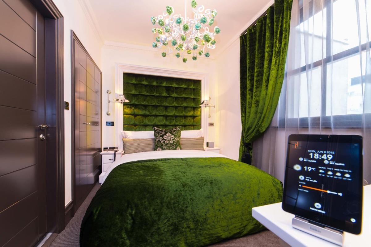 The Exhibitionist Hotel