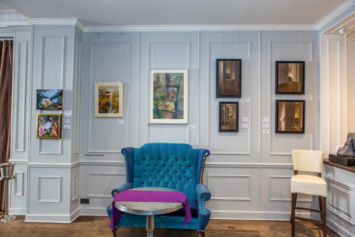 The Exhibitionist Hotel