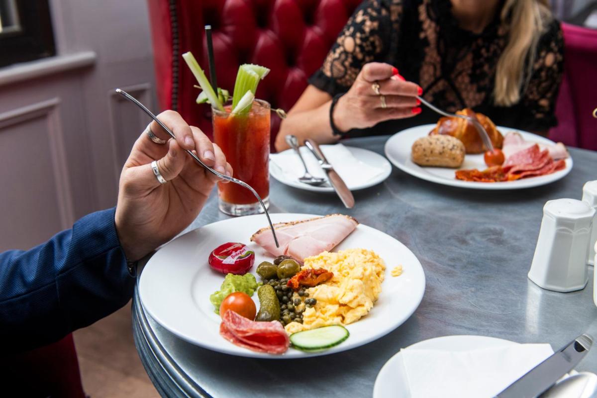 The Exhibitionist Hotel