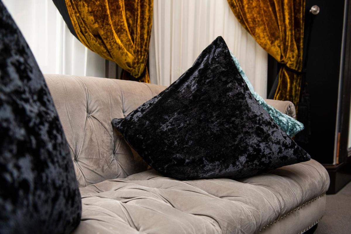 The Exhibitionist Hotel