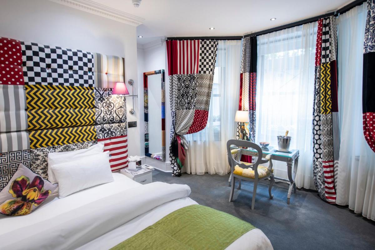 The Exhibitionist Hotel