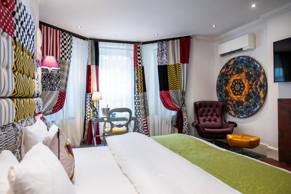 The Exhibitionist Hotel