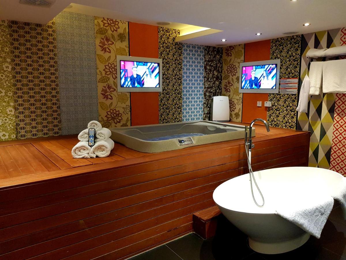 The Exhibitionist Hotel