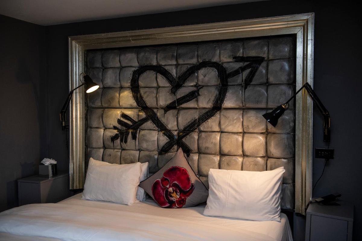 The Exhibitionist Hotel
