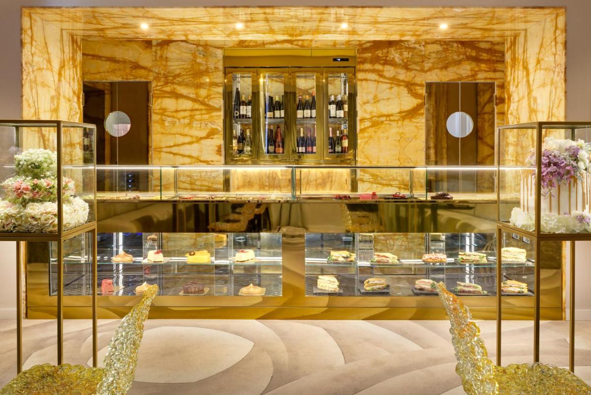 The First Dolce - Preferred Hotels & Resorts